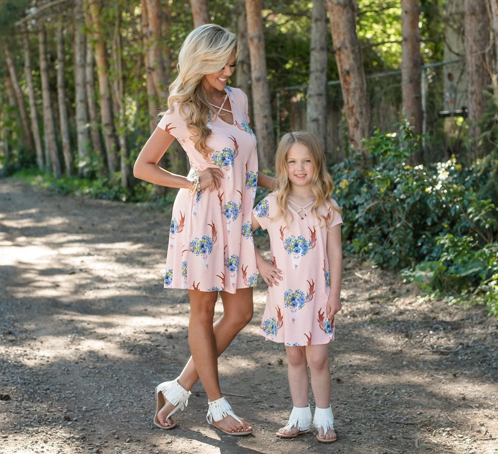 Spring And Summer Pastoral Parent-child Short Sleeve Dress Mother-daughter Matching Outfit